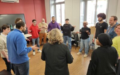 Improvisation théâtrale à l’E2C Poitiers : un levier pour l’emploi